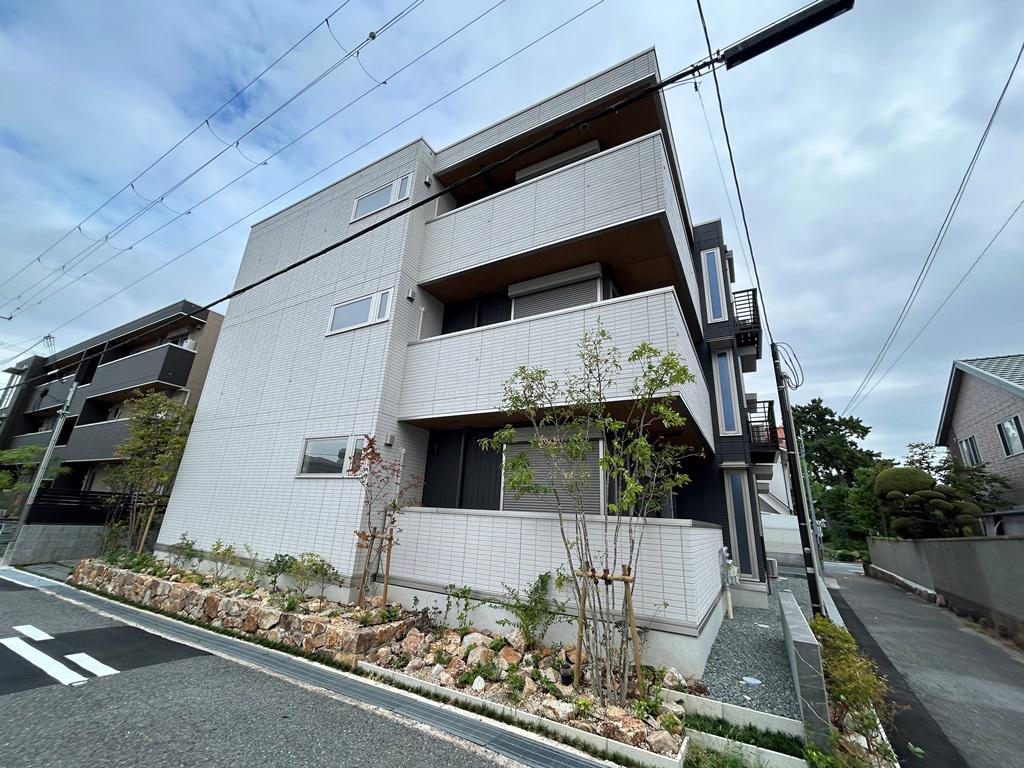 ラ・メゾン三保町