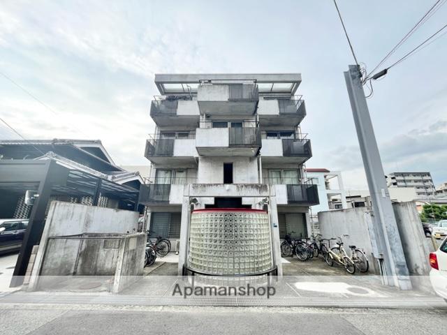 スタインウェイ