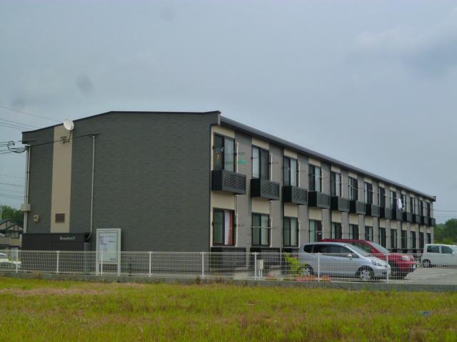 レオパレス南山