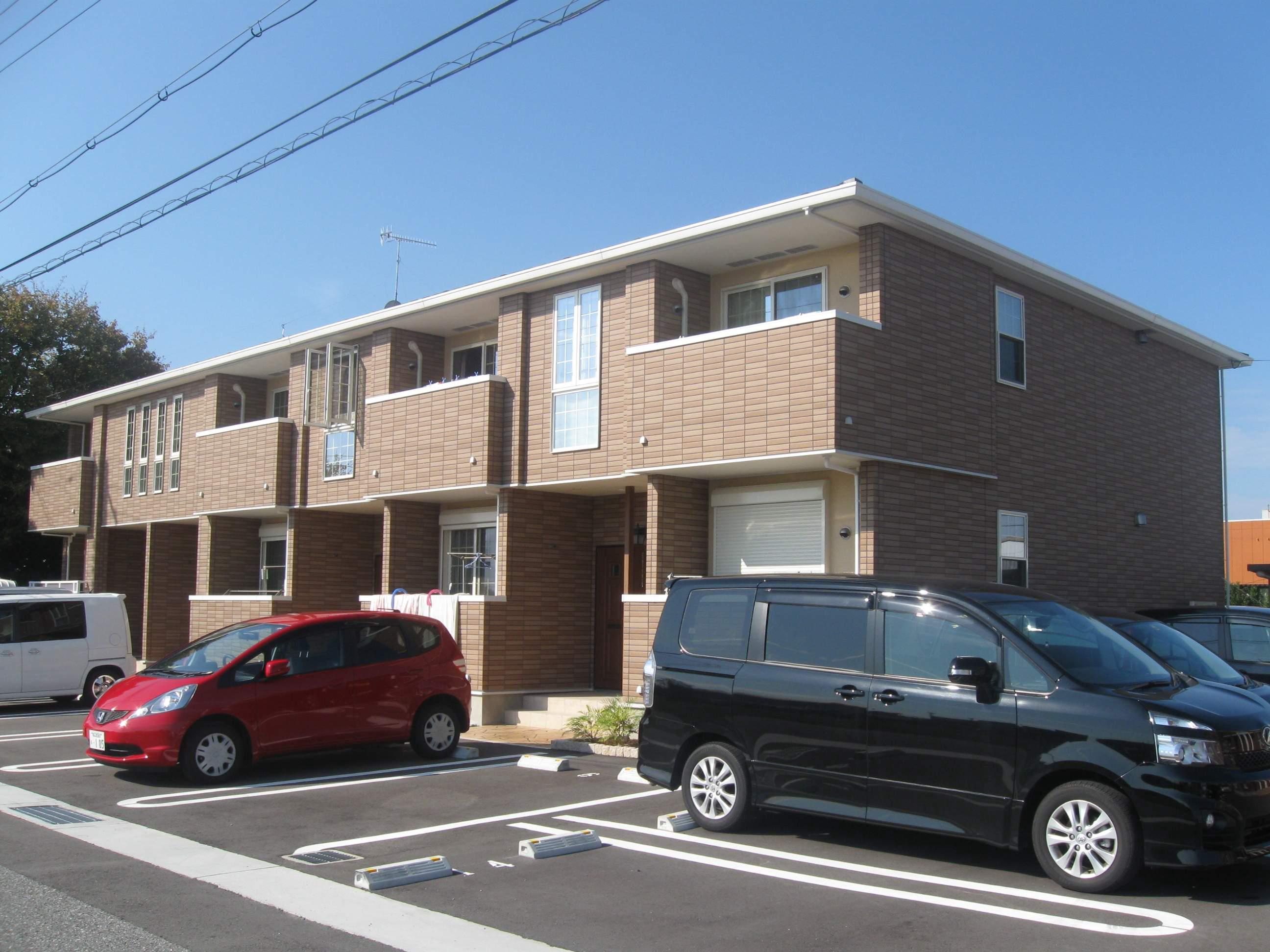 ネオロイヤルB棟