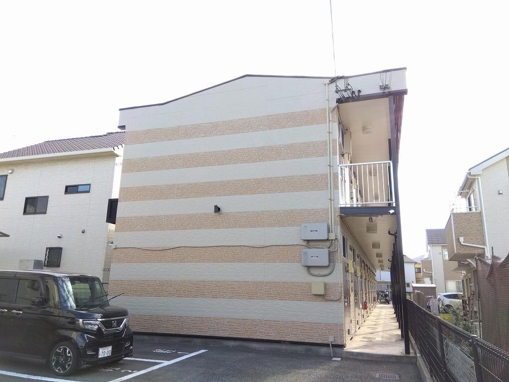 レオパレスアイ