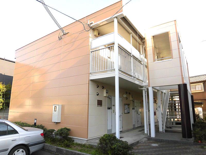 レオパレスファミーユ