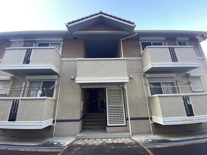 グランモア航 A棟