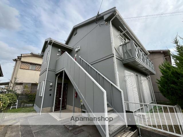 ファミーユ山の北