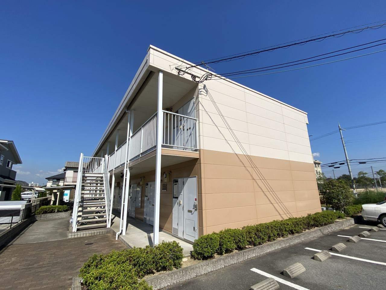 レオパレスウエスト米田