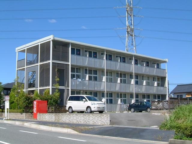 レオパレスイーストFIELD精華