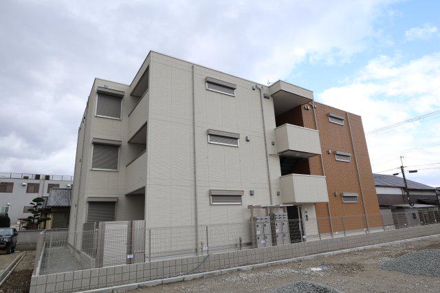 奈良県磯城郡田原本町大字新町の建物