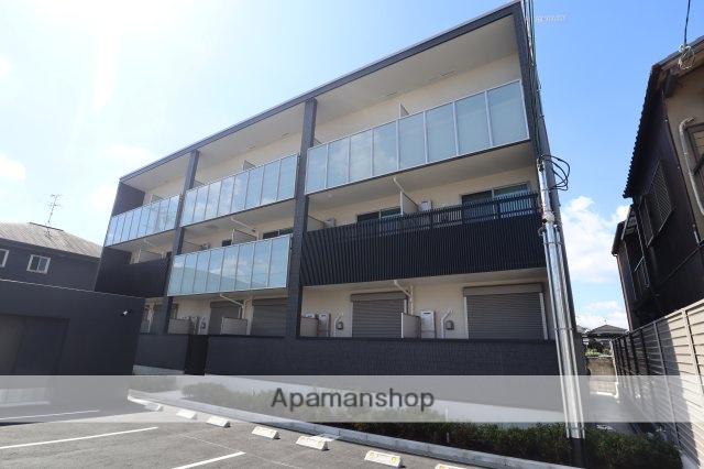 クアトロ・ソレイユ[1階]