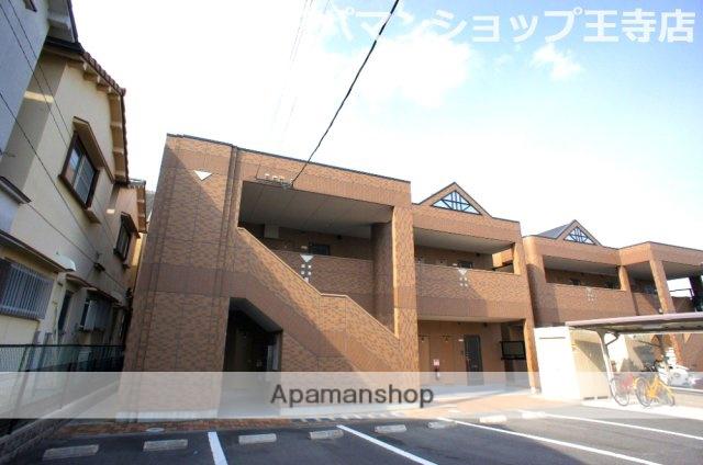 ベリーハウス