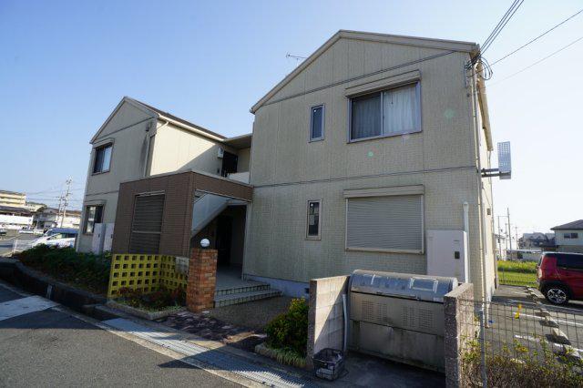 シャーメゾン中山A