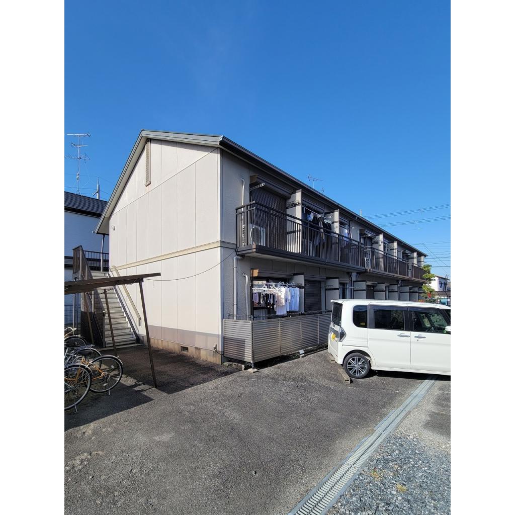 サニーハイツ中川C棟