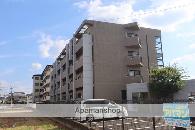 オークスクエア