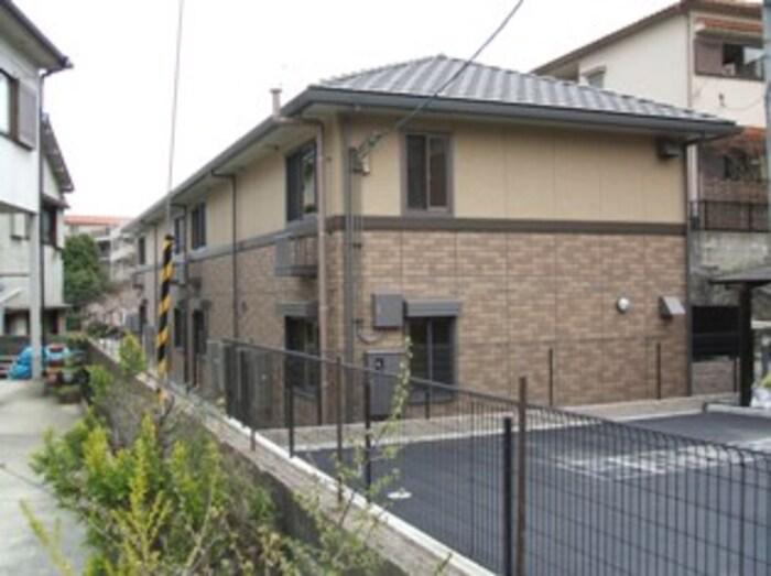 ラフィーネ松ヶ丘