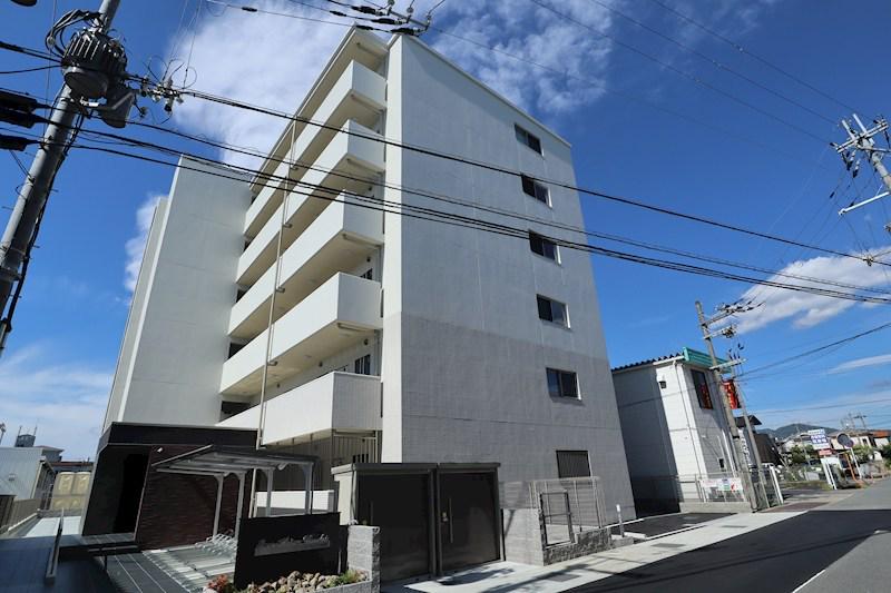 エバーハイム畝傍