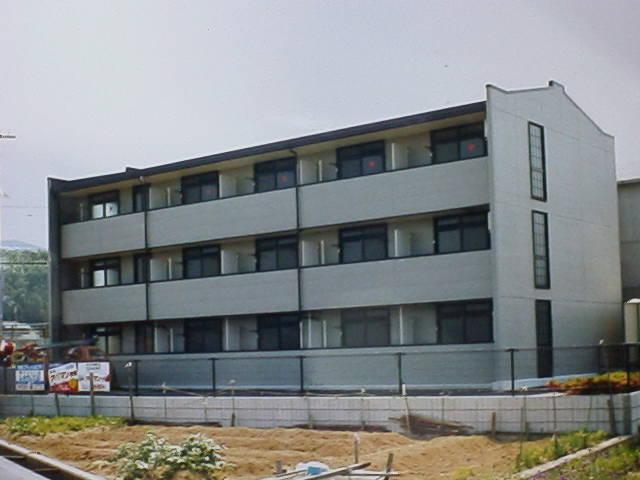 レオパレス二上