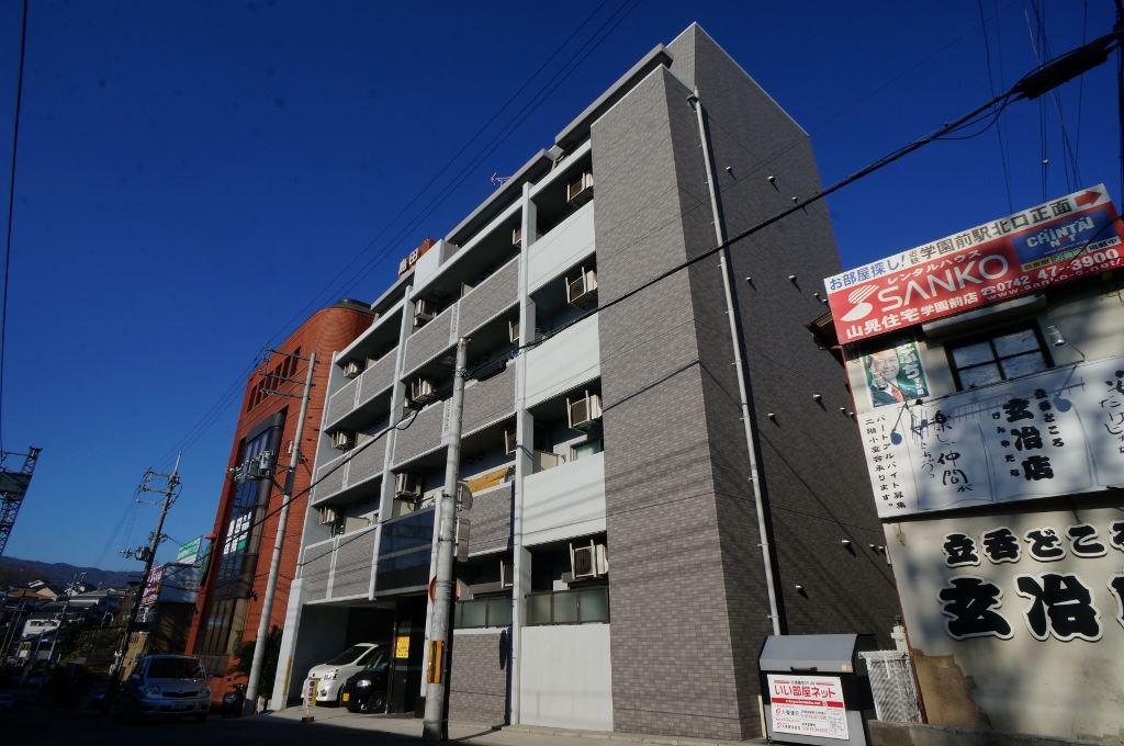 サンシャイン富雄駅前