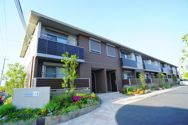 シャーメゾン石見