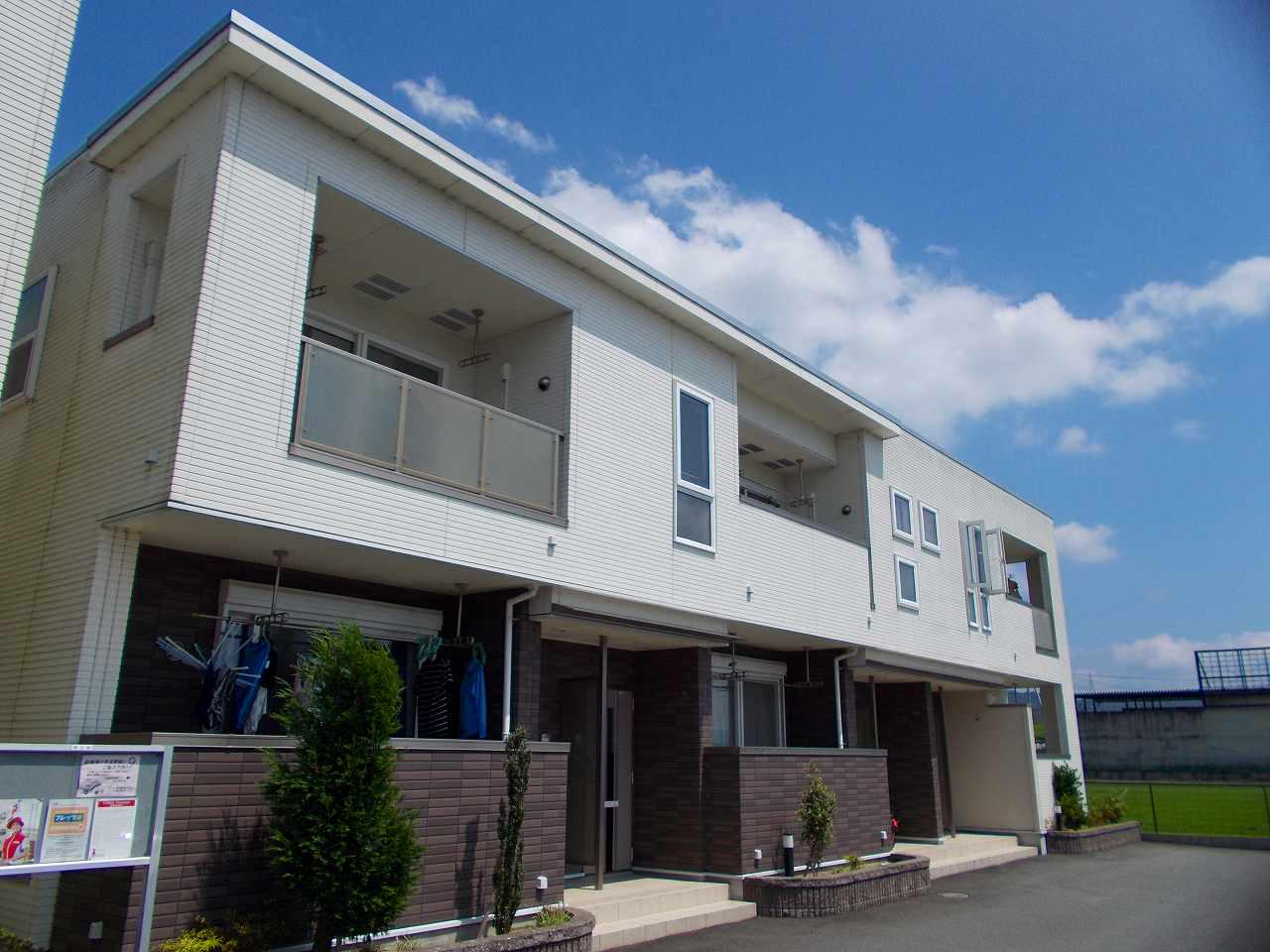 和歌山県紀の川市 2階建 築19年