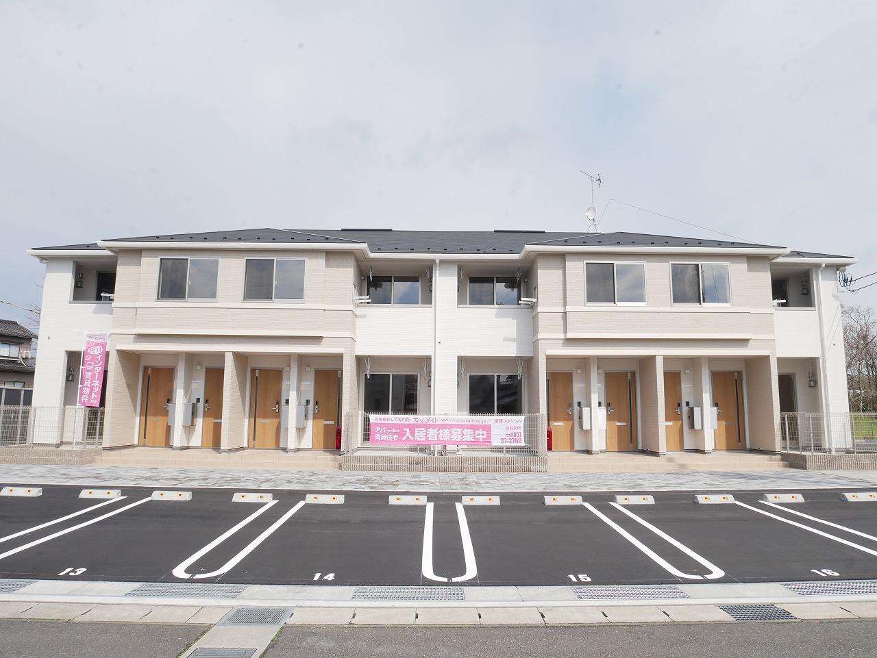 鳥取県鳥取市 2階建 築6年
