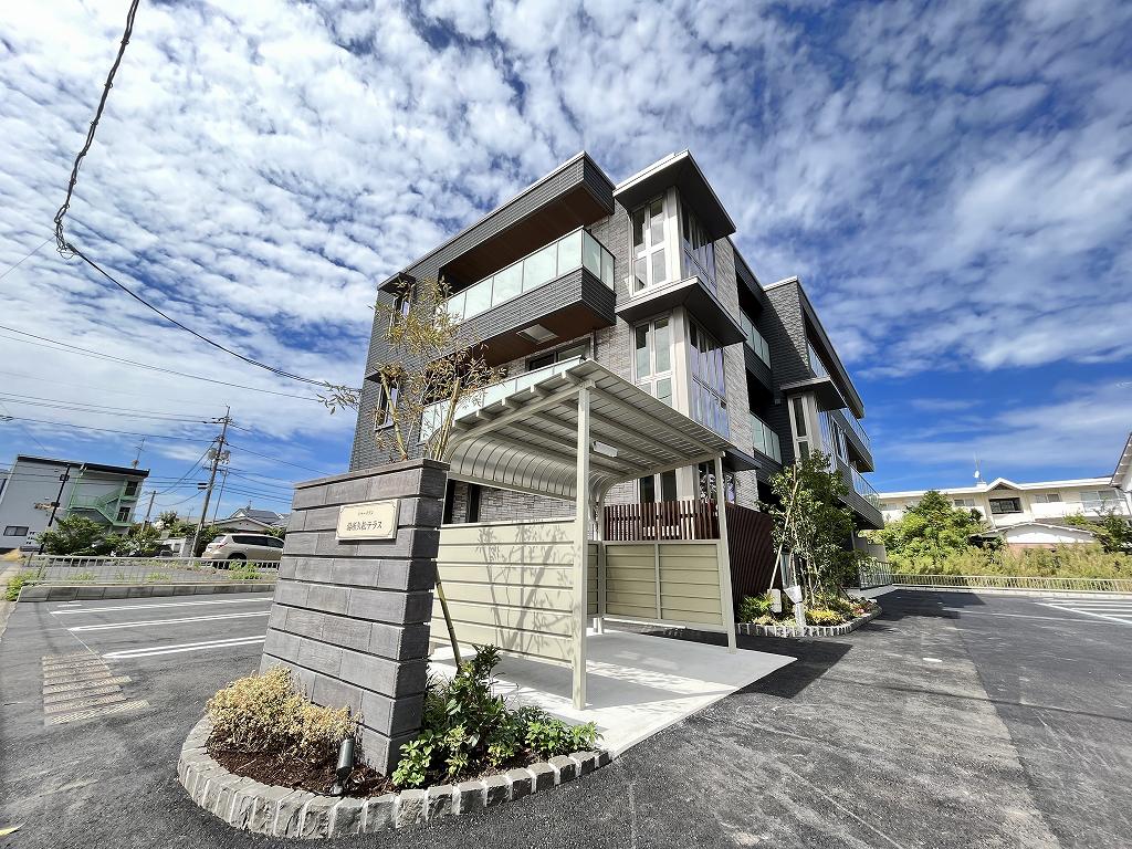 シャーメゾン湯所久松テラス