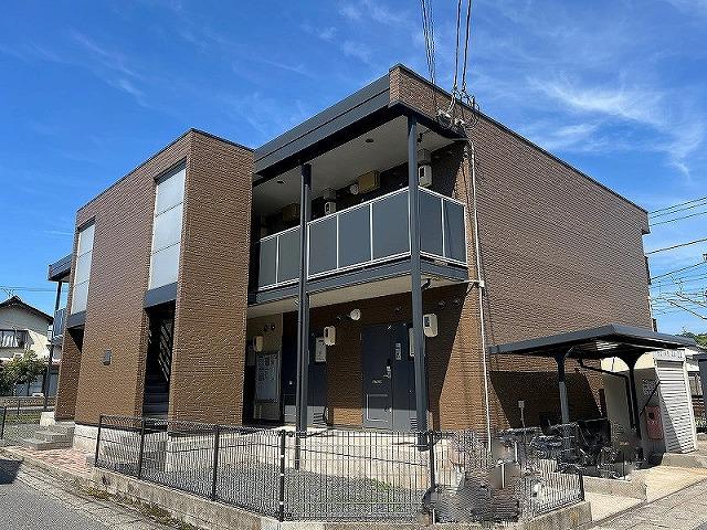 レオパレスボムールⅢ