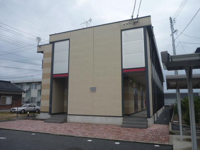 レオパレスラークⅡ