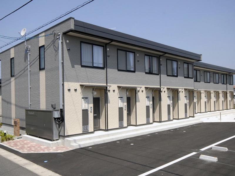 レオパレスラルーナA