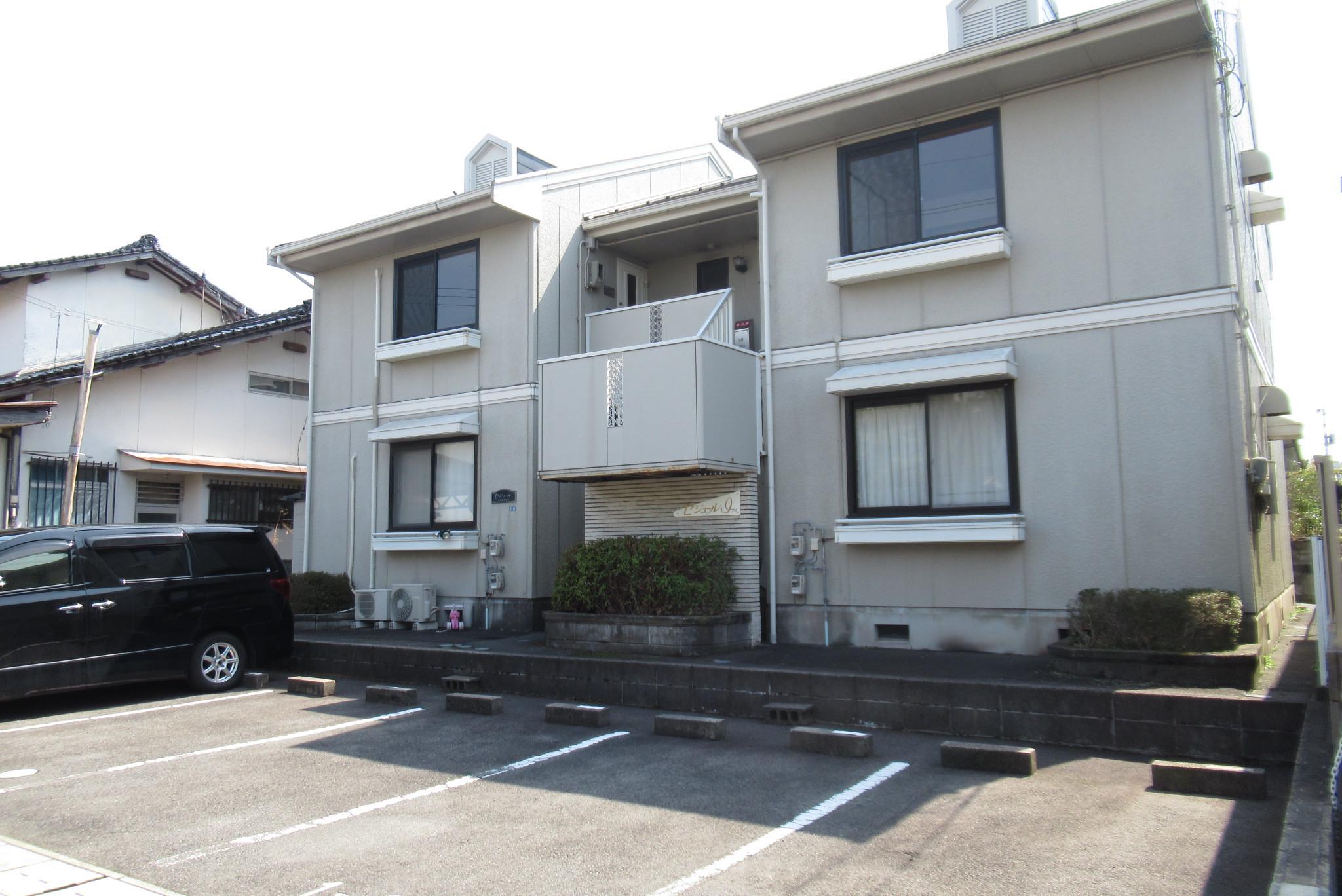 セジュールアイ