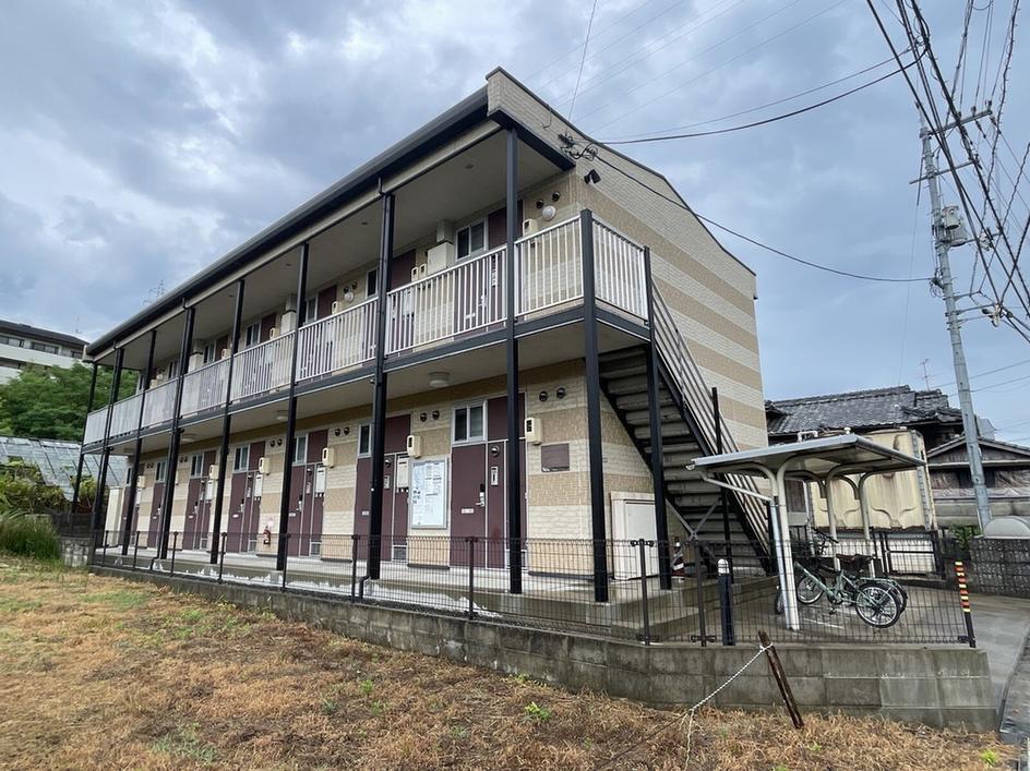 レオパレス華れん