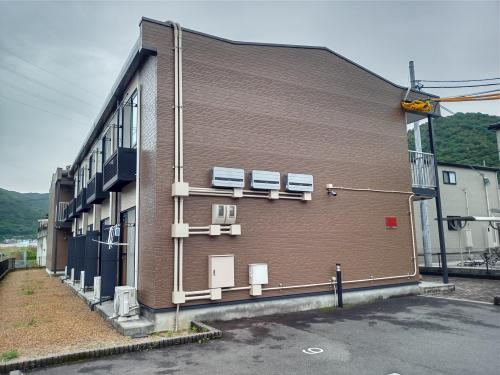 レオパレス伊部