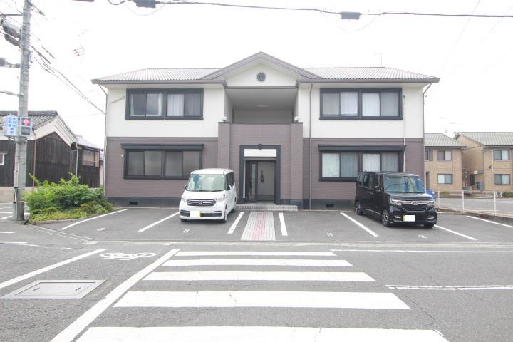 ニューカースルA棟(3LDK/1階)