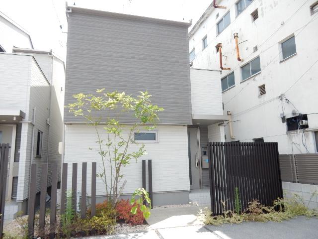 山陽本線 西川原駅 徒歩23分  築10年(4LDK)