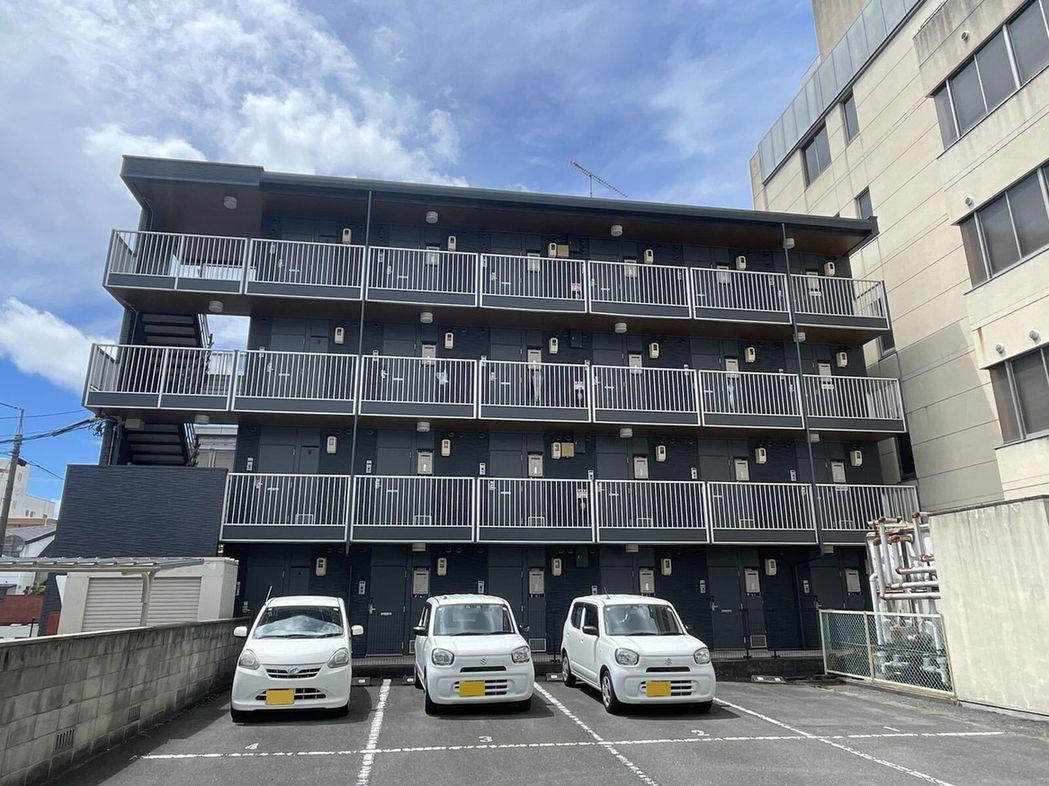 レオパレスBANCHOU