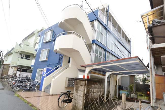 ビッグバーンズマンション西川原