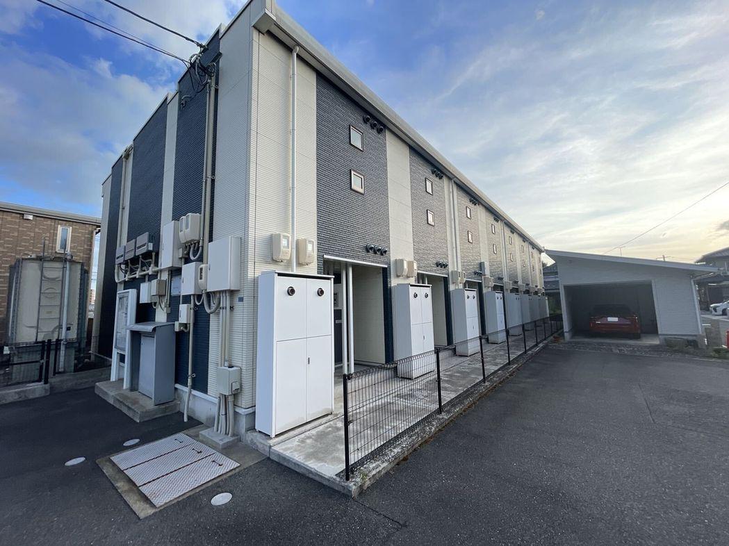 レオネクストガルデン青江