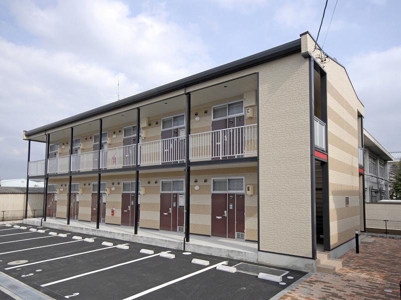 レオパレステラ