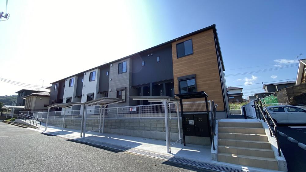 レトワール あかいわ