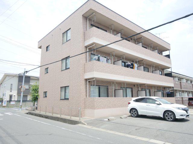 ピア・ウィステリア