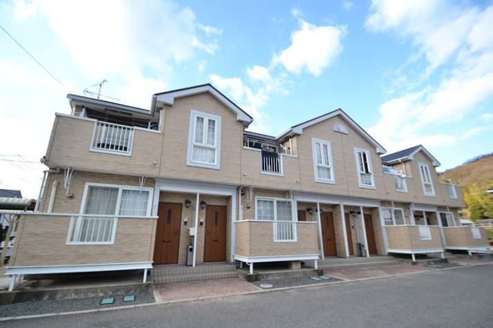 パークビサイド一ツ橋C