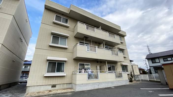 ニューエルディム花水木B