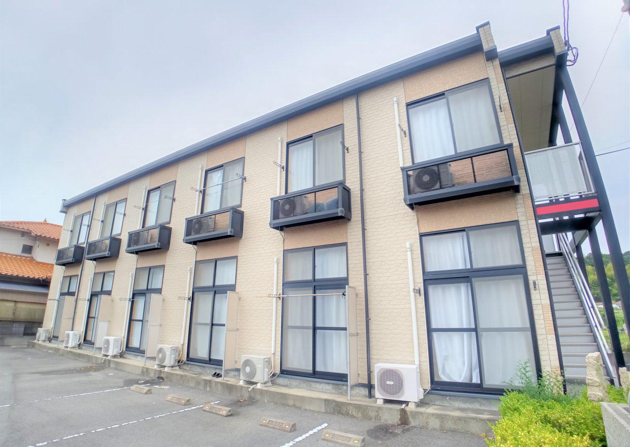 レオパレスパレ ロワイヤル