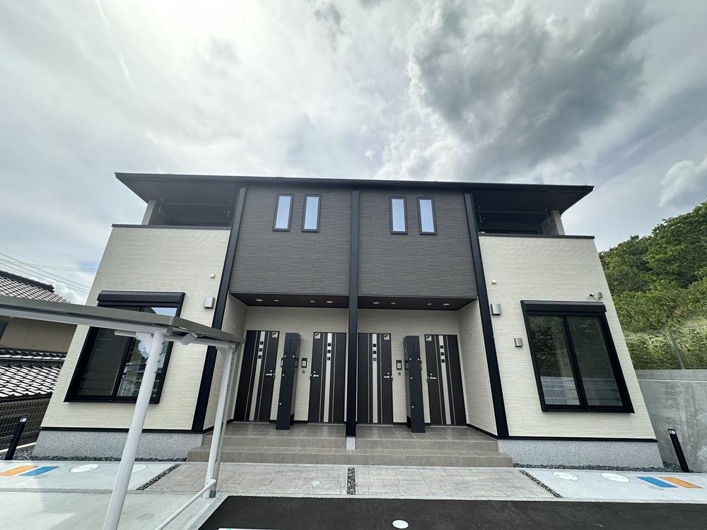 リジョイス井尻野B