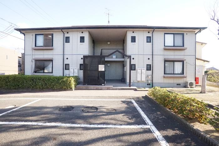 クレストパレスB