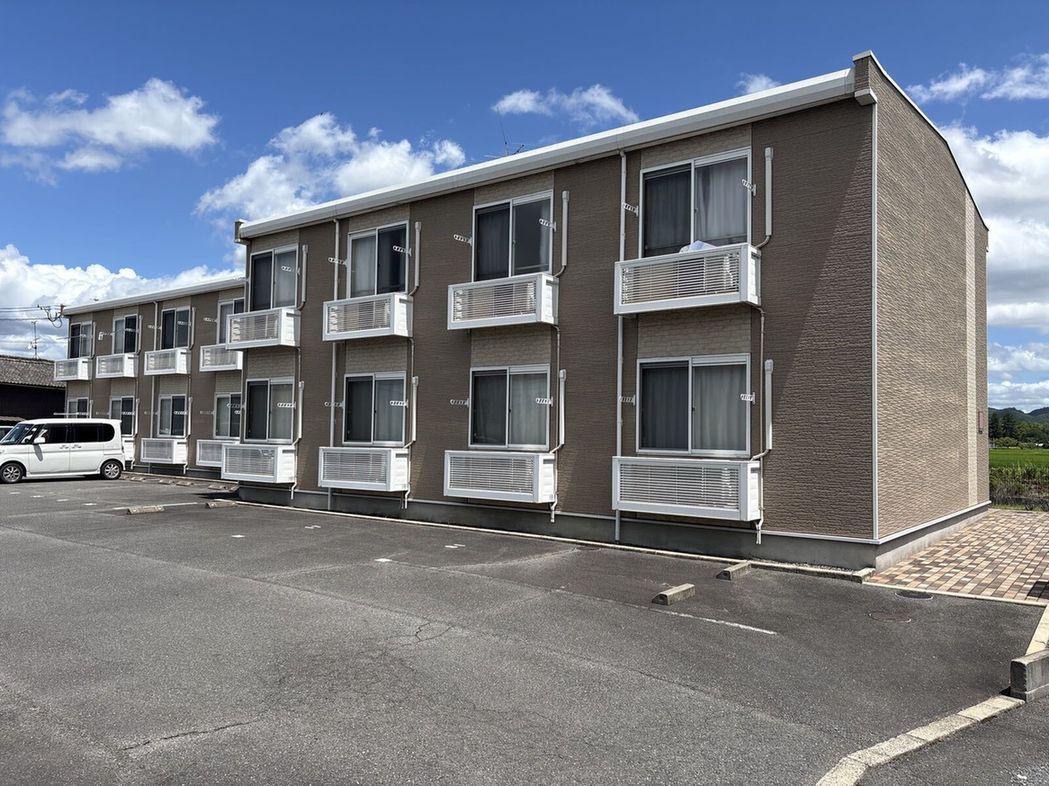 レオパレスアステカ