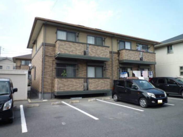 クラウディアB棟