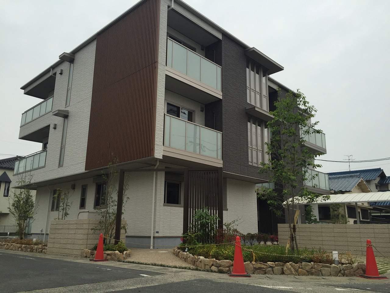 シャーメゾンガーデンズ上中野