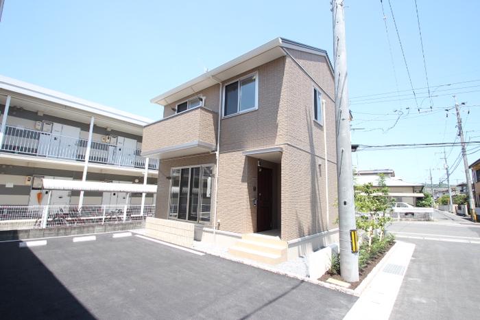 岡山県岡山市北区平野の戸建賃貸