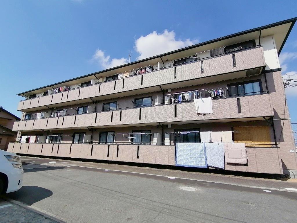 ハイカムールウエストリバーA棟