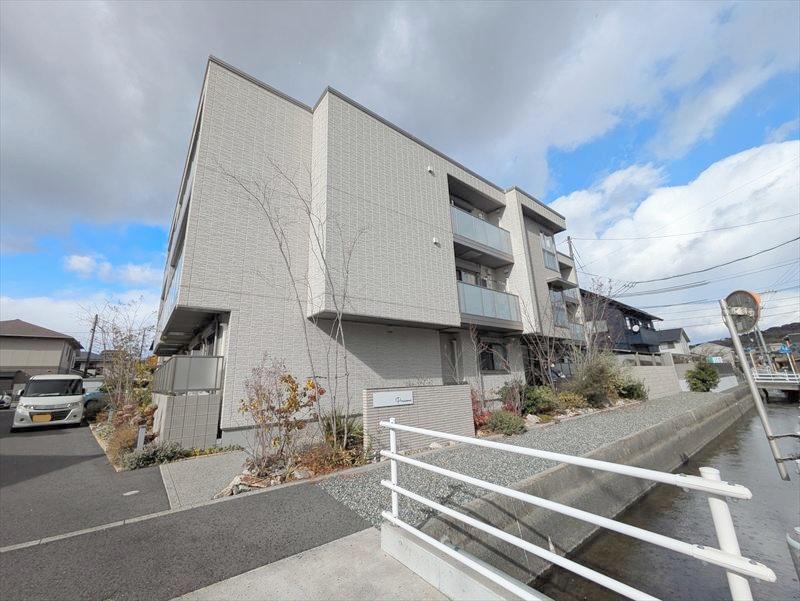 シャーメゾンプレシャス