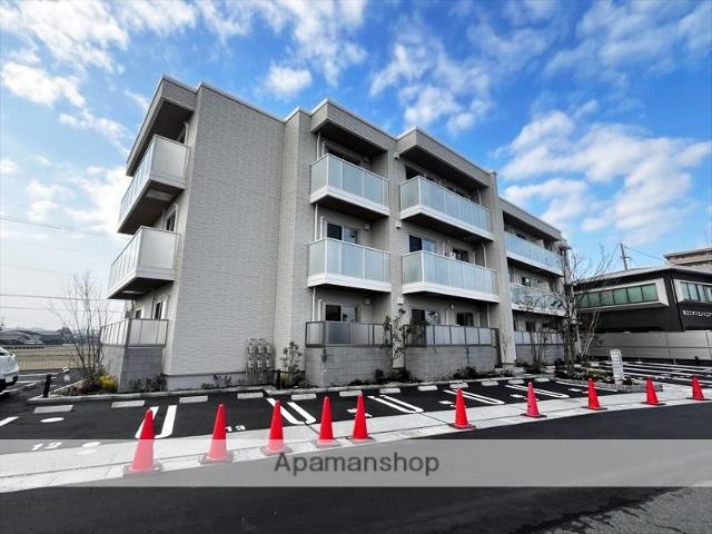 岡山県倉敷市帯高の建物